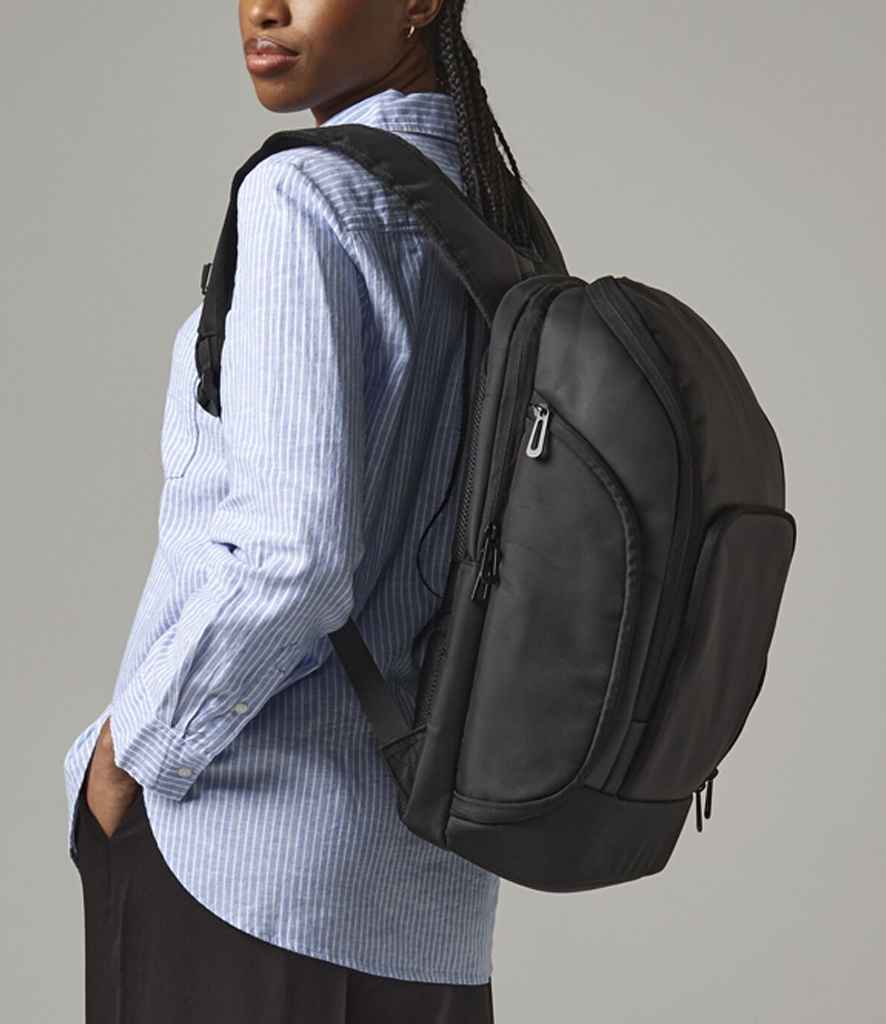 Quadra Pro-Tech Charge Backpack - PenCarrie
